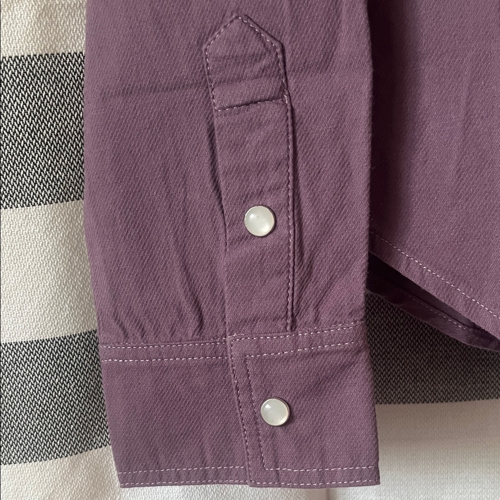 Men's Classic Purple Ruffle Shirt - Picture 4 of 4